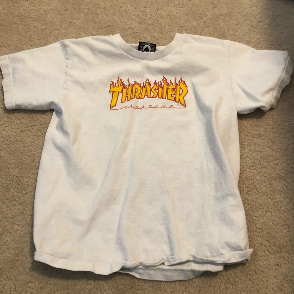 thrasher tee